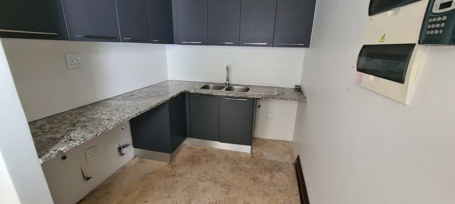 4 Bedroom Property for Sale in Croydon Vineyard Estate Western Cape